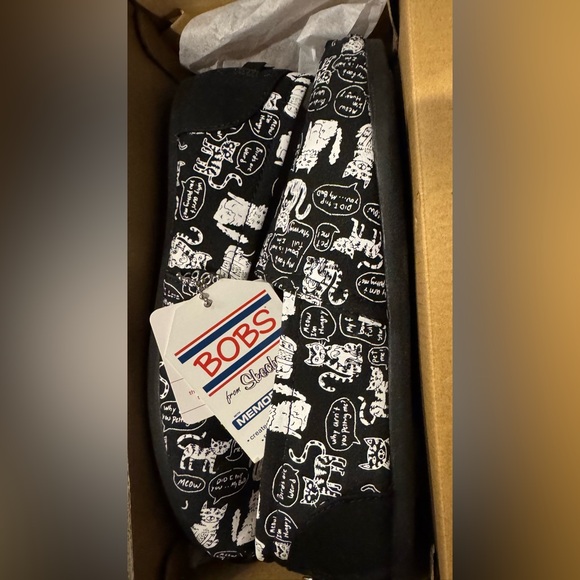 Bobs from Skechers Beach Bingo Black Flats Size 7W - Picture 2 of 8